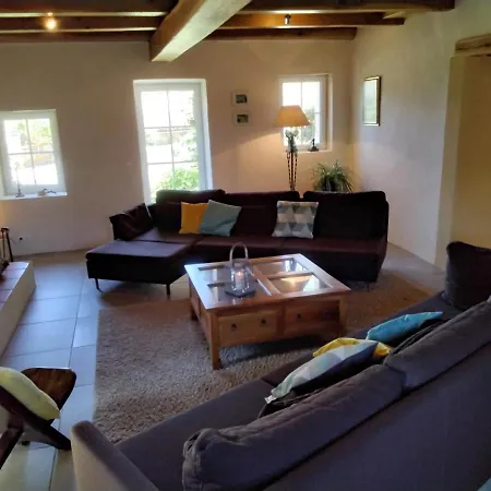Holiday home Lalaurie Groupe